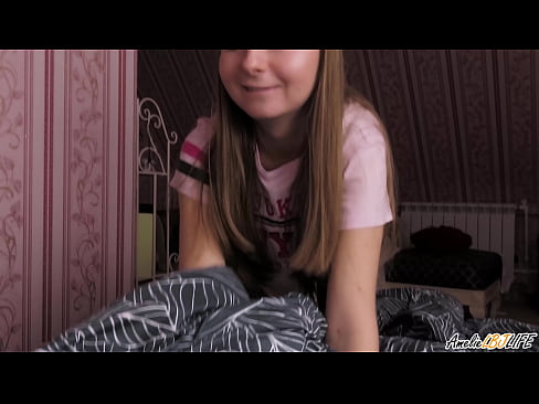 ❤️ ब्लोन्डीले आफ्नो BFF गहिरो रूपमा चुस्छे र उनको मुखमा सहन्छ ❌ गुदा भिडियो ne.epicpornvideos-com.ru मा